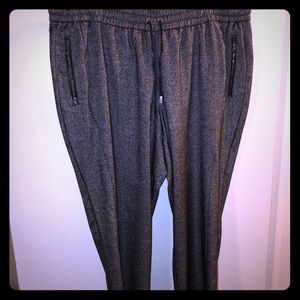 Heather black joggers